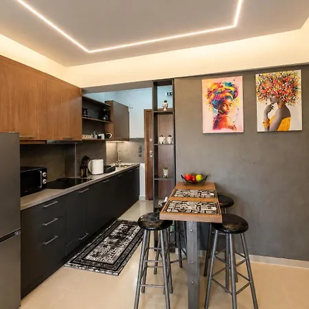 Purple Orchid Modern Near Metro & Free Parking *