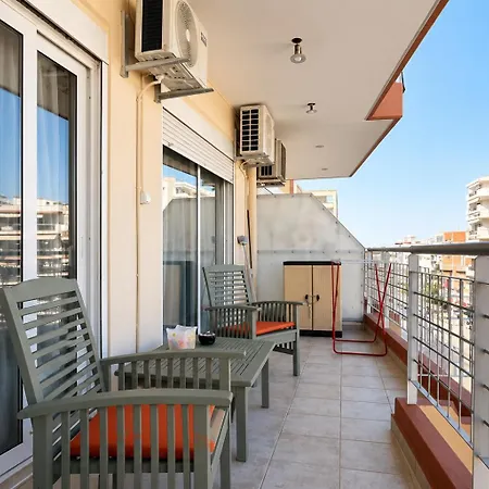 Purple Orchid Modern Near Metro & Free Parking