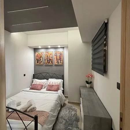 Apartament Purple Orchid Modern Near Metro & Free Parking *
